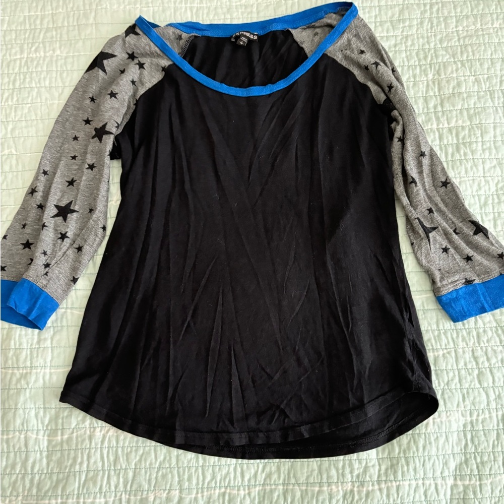 Express - Elbow Length Shirt.